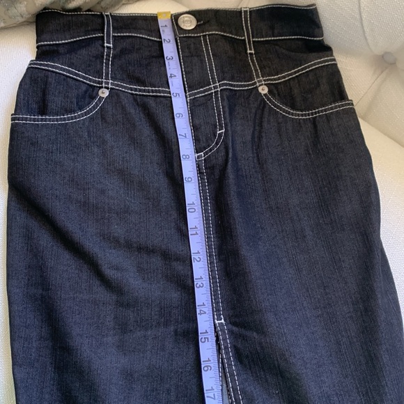 ESCADA JEAN SKIRT - Picture 9 of 11